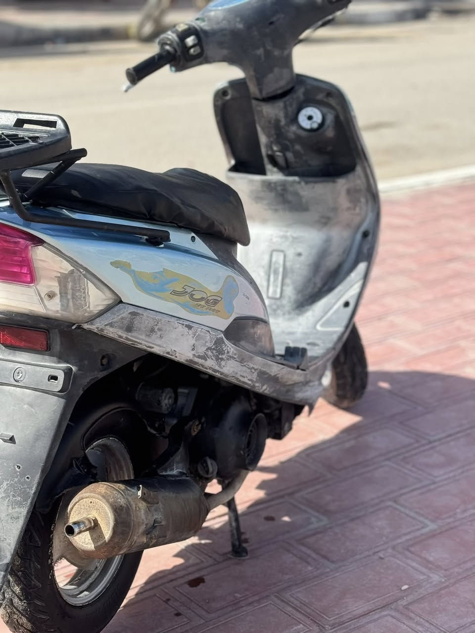 سلام عليكم ماكس منغولي للبيع  دراجه نضيفه نكره سلف كلها شغاله كهربائيات مكينه ناعمه 49 مكاني كربلاء حي الوفاء السعر 550  وييه مجال رقمي ***********
