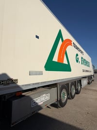 براد شيرو البيع فصل وربط  سمك 7  موديل 2008 جهاز 200CL   العربانه جاهز...