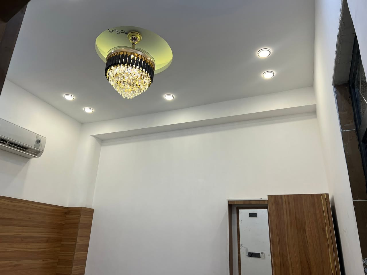 عرض خاص لأصحاب الفنادق والشقق السكنية وواجهات المنازل في كربلاء المقدسة

🏗️ ترميم وتأهيل متكامل بمواصفات عالية الجودة

✔️ تأسيس وتمديدات الماء والكهرباء
✔️ تنصيب وصيانة السبالت 
✔️ أسقف جبسن بورد وديكورات داخلية
✔️ أعمال اللبخ والصبغ والإكساء
✔️ واجهات حديثة وتشطيبات متكاملة
✔️ تنفيذ جميع أعمال البناء والترميم

🔑 استلم مشروعك جاهزاً بالكامل وخلال فترة قياسية

👷 كوادر متخصصة عراقية ولبنانية وإيرانية

📞 للاستفسار والتعاقد:                    ***********
***********
