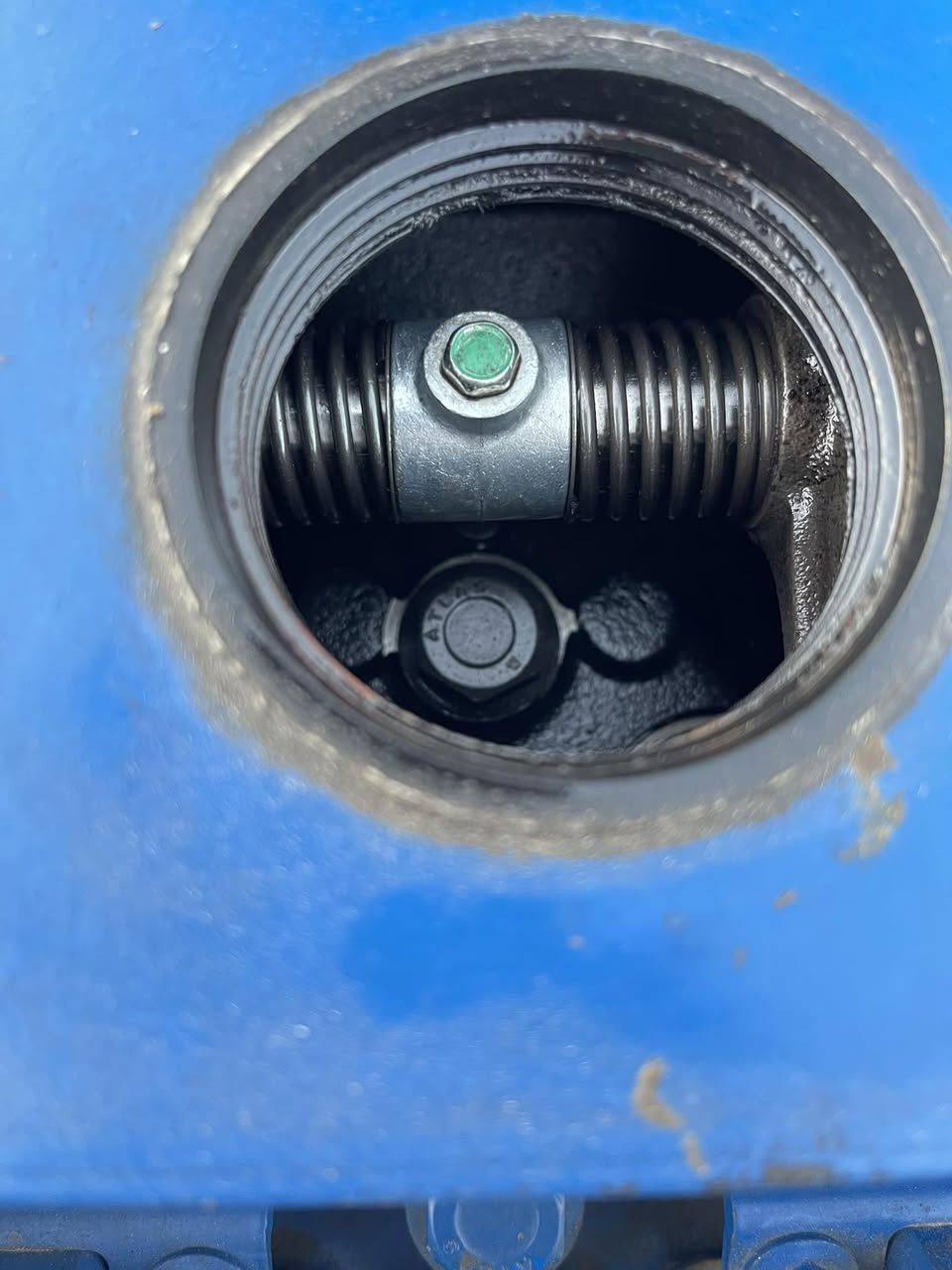 #جديدنا_لاينتهي[0️⃣7️⃣8️⃣1️⃣2️⃣3️⃣4️⃣5️⃣2️⃣3️⃣2️⃣]
🔷نوع المحرك:بيركنز انكليزي 🇬🇧FG
🔷القدره:50KVA
🔷المحرك:4بستم+چويتر+ كارت سبيد
🔷نوع الملف:لوري سومر فرنسي🇫🇷
🔷كاتم تكسان
🔷عدد ساعات التشغيل:1 ساعة⏰
🔷مع سسستم بروتكشن كامل للحمايه 
🔷مع خزان وقود 150L
🔷لمعرفة السعر ضع الرقم 50 داخل منشور البيج او الاتصال:-
🔷☎️رقم الهاتف:0️⃣7️⃣8️⃣1️⃣2️⃣3️⃣4️⃣5️⃣2️⃣3️⃣2️⃣
#علي_الباشا
🔷العنوان:بابل/الحله/الجزائر-مجاور مستشفى الحياة-ومقابيل ملعب الجزائر
🔷يوجد توصيل لجميع محافظات العراق 🇮🇶 🛻🛻


**إذا كنت صاحب هذا الإعلان وتريد حذفه لأي سبب، رجاءا أرسل رسالة إلى الدعم الفني**