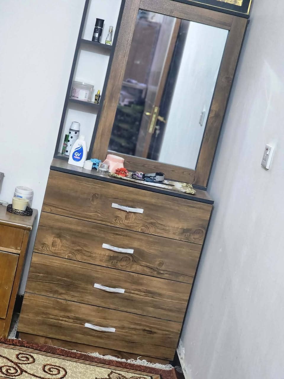 بغداد الامين الثانية
ميز امراية  سعر 65 
***********
