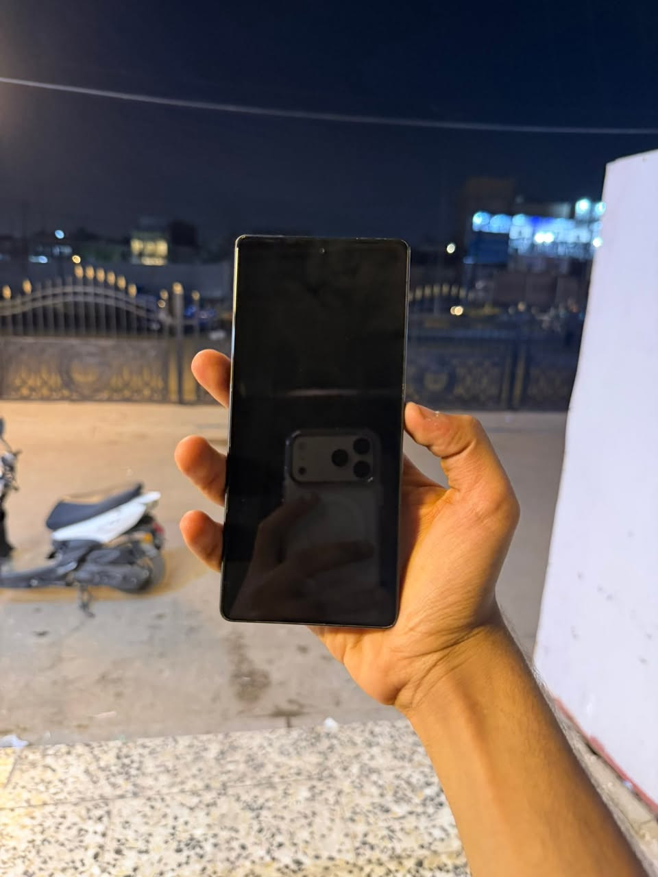 lnfnx نوت50
الذاكره /256
السعر 280وبي مجال
رقم الهاتف /***********
مكاني بغداد حي اور

