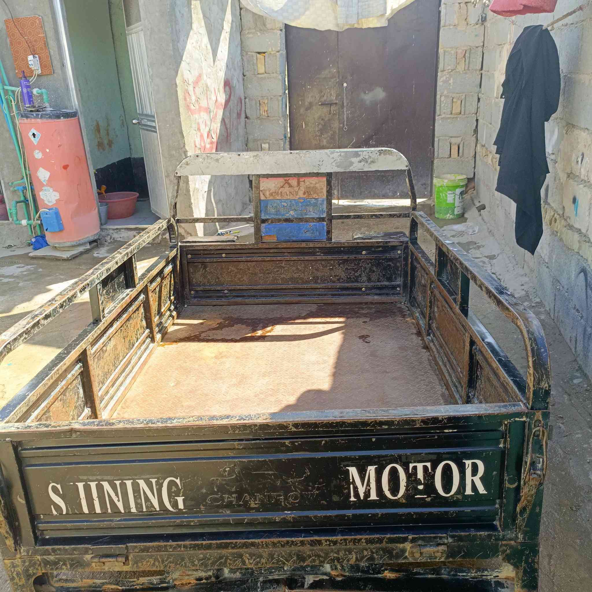 السلام عليكم ب
***********
دي للبيع العنوان كربلاء
