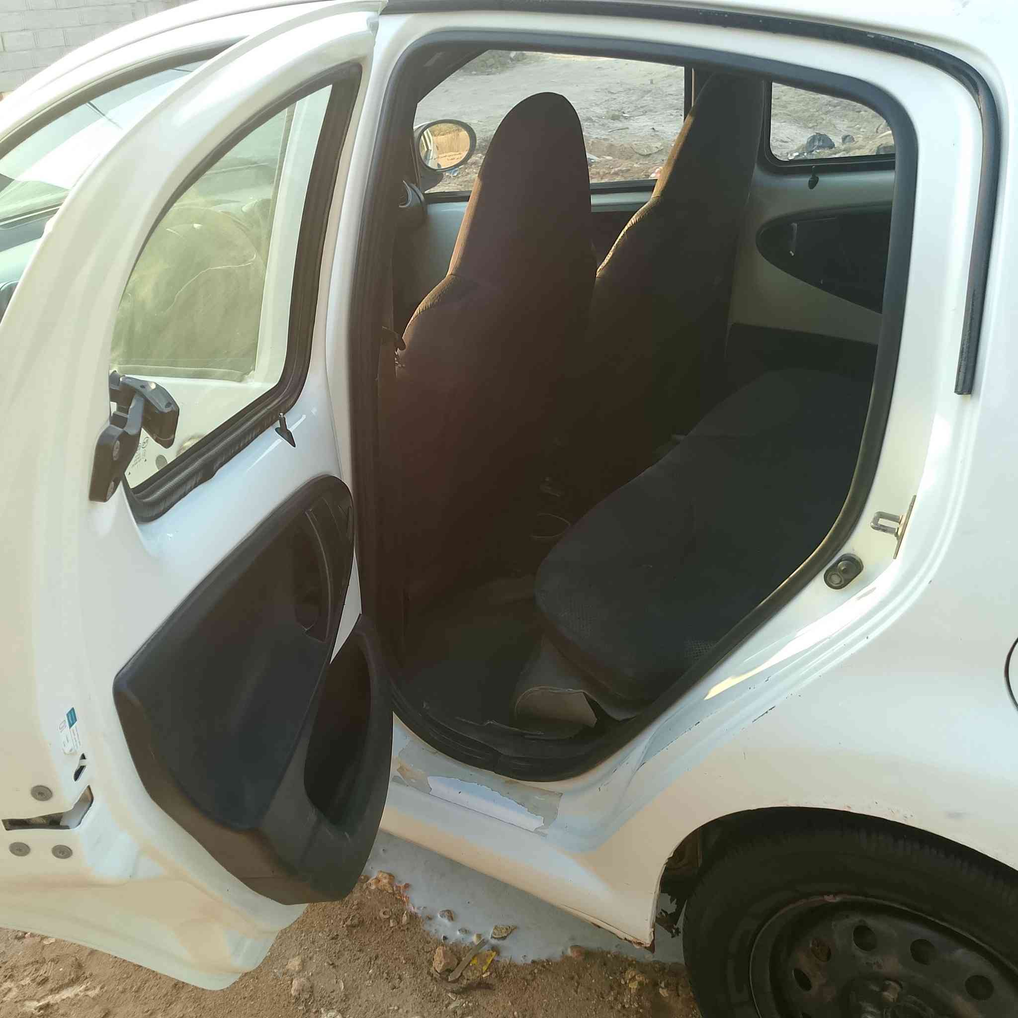 بي واي دي 2013 رقم بغداد عقد مروري مباشر كبل تحويل تخم تاير كهربائيات كله شغاله  حداديه جديده مكفولة من الصبغ السعر 35 وبيه مجال قليل مكاني كربلاء الحر مامتواجد على الفيس ***********
