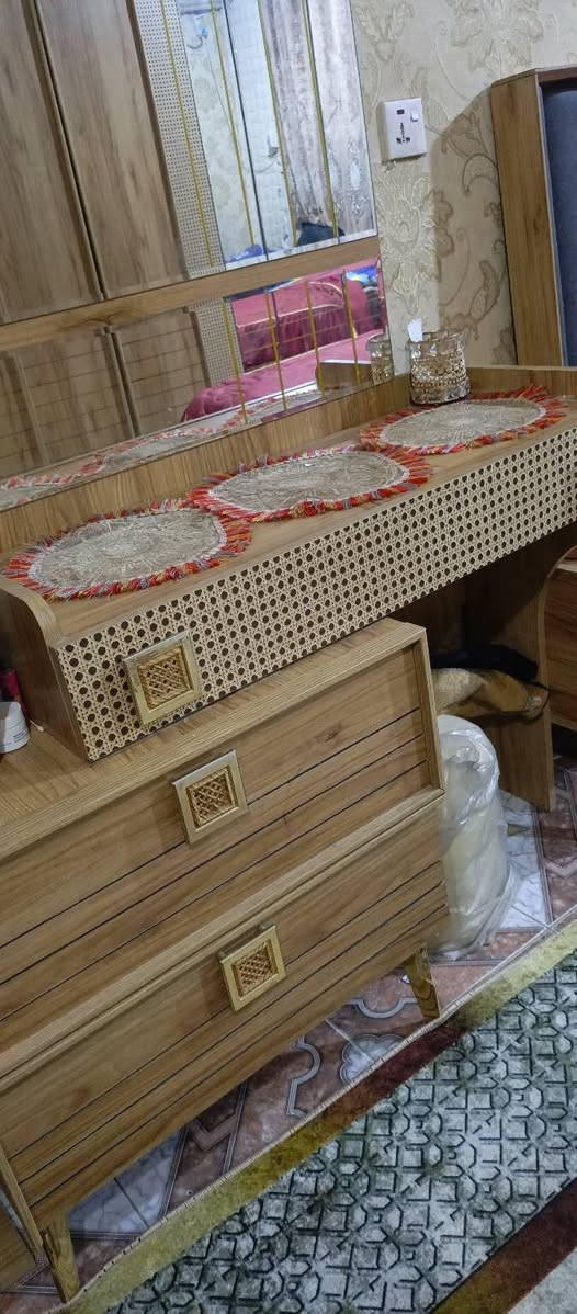 غرفه تركيه ٩ قطع نضيفه سعر ٩٠٠
مكان الشعله


**إذا كنت صاحب هذا الإعلان وتريد حذفه لأي سبب، رجاءا أرسل رسالة إلى الدعم الفني**