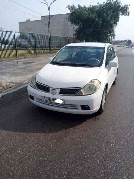 السلام عليكم 
للبيع نيسان فيرسا 2008
رقم بغداد باسمي 
محرك 1800
كير at
صبغ 5 قطع بنيد وجاملغات أمامية وباب 
سياره كاملة ما بيها نقص
السعر 72 
بغداد الغزالية 
*********** واتساب 
ملاحظة.. شرط تحويل
