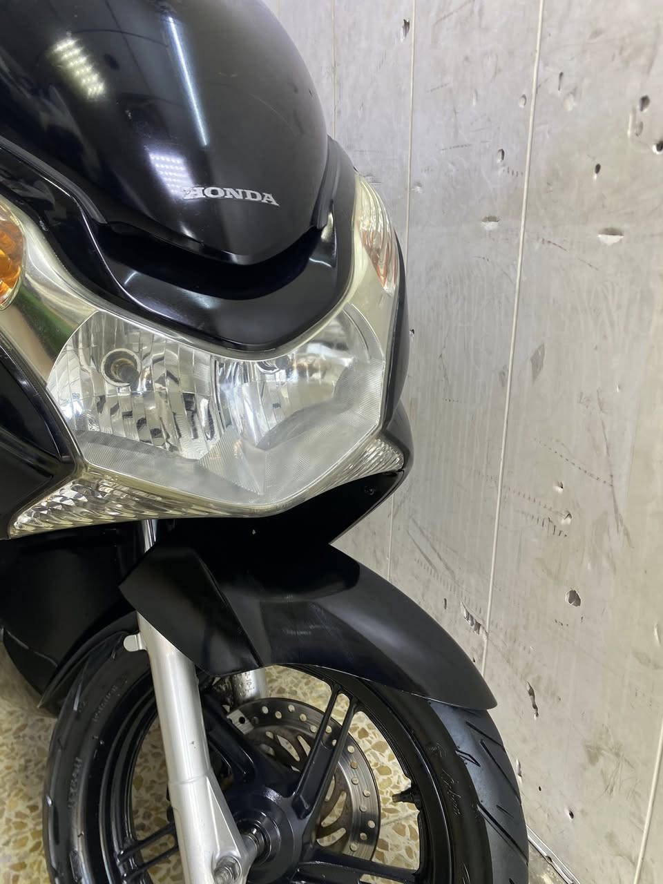 جيل لاول ياباني كفر ومكينه مكفول استان كهرباىي حساس ازدحام كله شغال مابيها اي نقص كامله مكمله شلعه ومعدل ونعومه فولل 2سويج وياها مكان بغداد بلديات ***********
