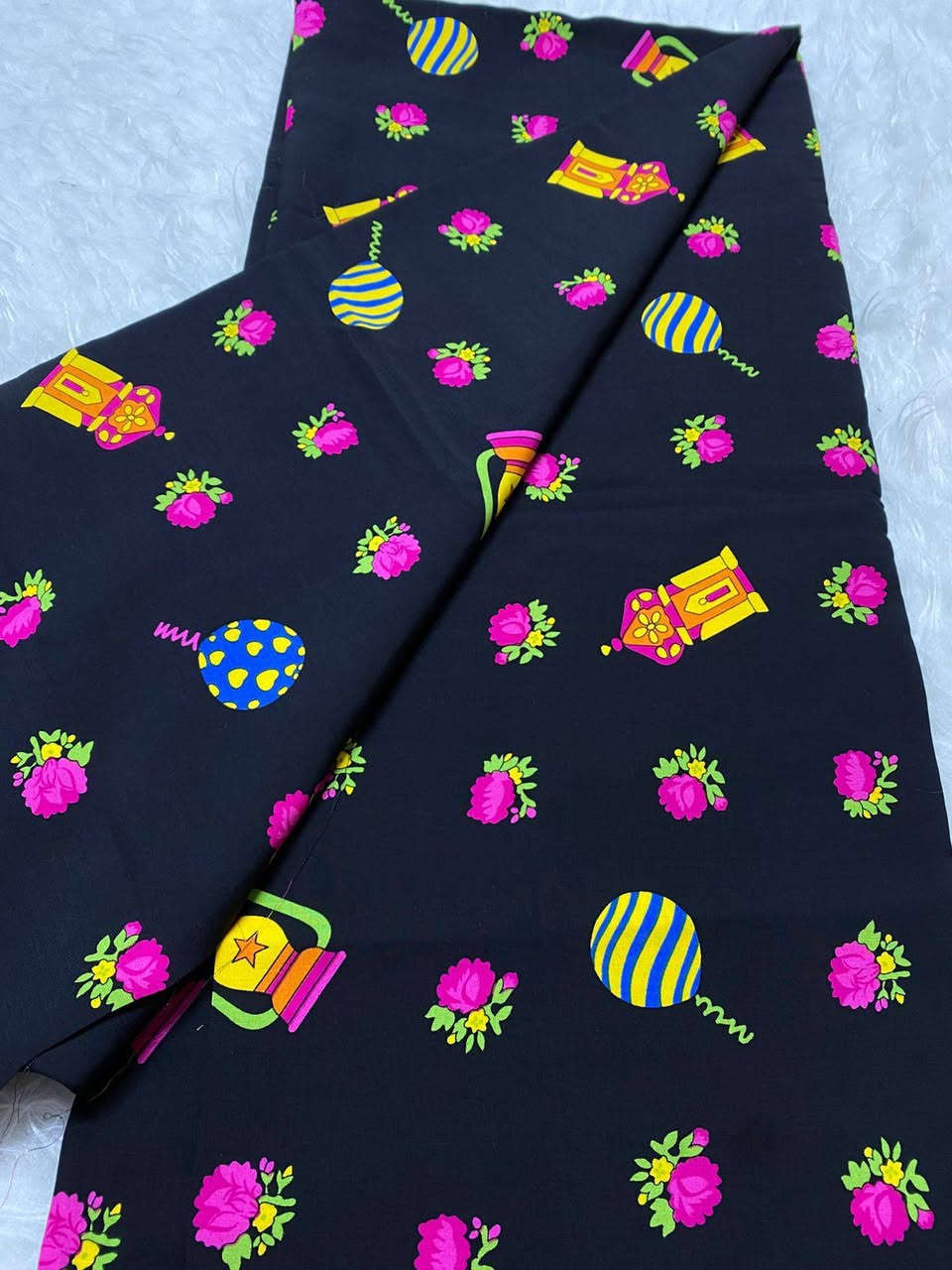 حبايب كشمير رمضاني مميز رائع جدا جمله ومفرد كميه جدا قليله لدينا خدمة توصيل لكل محافظات العراق خلال ٢٤ساعه فقط ***********
