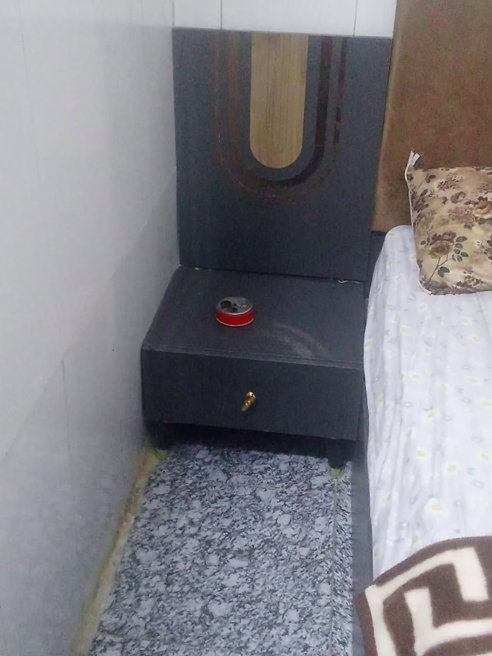 سلام عليكم غرفه نوم تركيه مستعمله ٥ قطع للبيع العنوان بغداد بغداد الجديده *********** وتساب فقط
