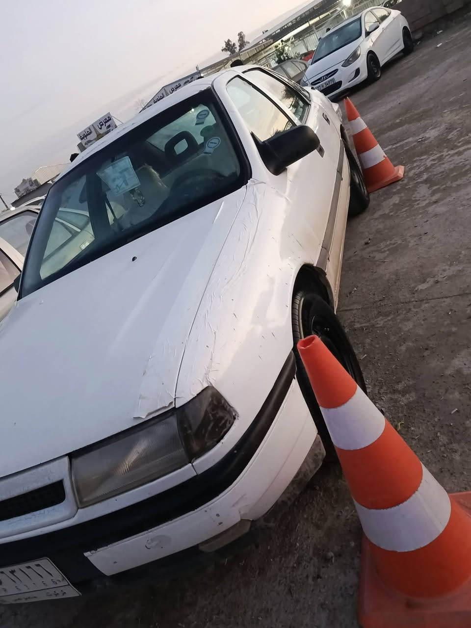 لبيع فكترا موديل 89 سياره حلوه 4تايرات جدد صدر زين محرك 18لاسرف ولا بخار سنويه لحك 27 بيه كؤبؤن بنزين مشروع وطني  سياره حلوه  مكان كركوك .***********.
