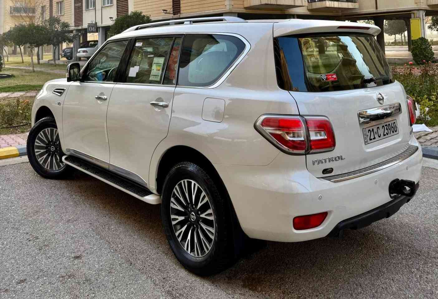 نيسان باترول 2016 فئة بلاتينيوم محرك 8 سلندر 5.6 وارد خليجي المحرك المرغوب فل مواصفات مكفولة كفالة عامة من الدعامية إلى الدعامية بدون بارد، بدون رصعات، بدون شخط الدعاميات بدون صبغ، رمل مابي، الباقي كله بشرط

💎 ســعــر ✅ ::  الــرد تلقائي📮

المواصفات:
سلايد سقف
مصابيح زينون
مقاعد كهرباء جلد
5 كاميرات
مقاعد تخزين
ثلاجة
صندوق شفط كهربائي
تحكمات ستيرن
ستيرن كهرباء
DVD

السيارة ماشالله نظيفة جدًا وكل جسمها بشرط
4 إطارات جديدة

المحرك والجير بشرط ولم يفتحا
السيارة نظيفة جدًا وكل شيء على بلد الوك
سنوية زنكة جديدة مدفوعة لغاية 2028
السنوية باسمي بشرط التحويل والغرامة
السيارة لا تحتاج أي صرف

رقم صاحب السيارة 
***********
