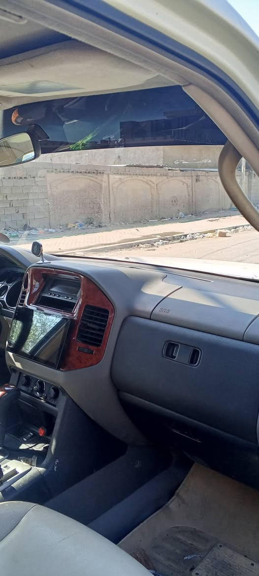 سلام عليكم سياره جيس ادوات بلاديه سياره جاهزه من طول لطول. مكاني بصره ادوات سياره كفاله سرقه وعشائر اتصل صاحب سياره سعر 60 قفل قفل اتصل ***********
