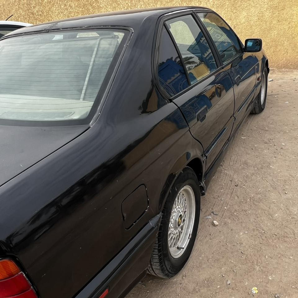 موديل 93
مسكر فانوص  مكينة 525 رقم بغداد انكليزي هزة جديدة  فول مواصفات كشنات كهربائي فتحةً سقف
مكينة كير كفالة المكان حله / السعر 66
***********
