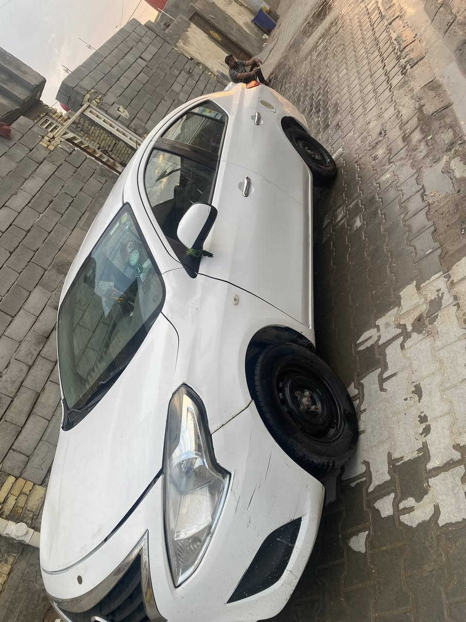 السلام عليكم. سني نيسان 2020 تبريد ومكينه وكير مكفولات السياره خير مـَטּ الله  بيها طخات بَـــسْيطـــۃ. وكاله بأسمي. ملاحظه:سنويه ساقطه. السعر 95 وبيها مجال
الهاتف ***********   /***********
