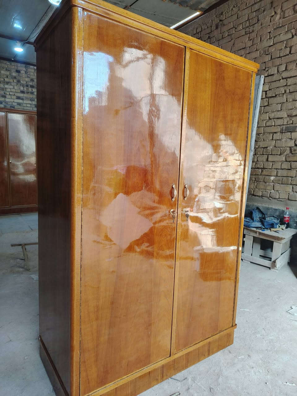 كنتور بابين تسكام جاهز من كلشي 
نظيف داخل وخارج سعره150
 للاستفسار اكثر خاص او الاتصال ***********
