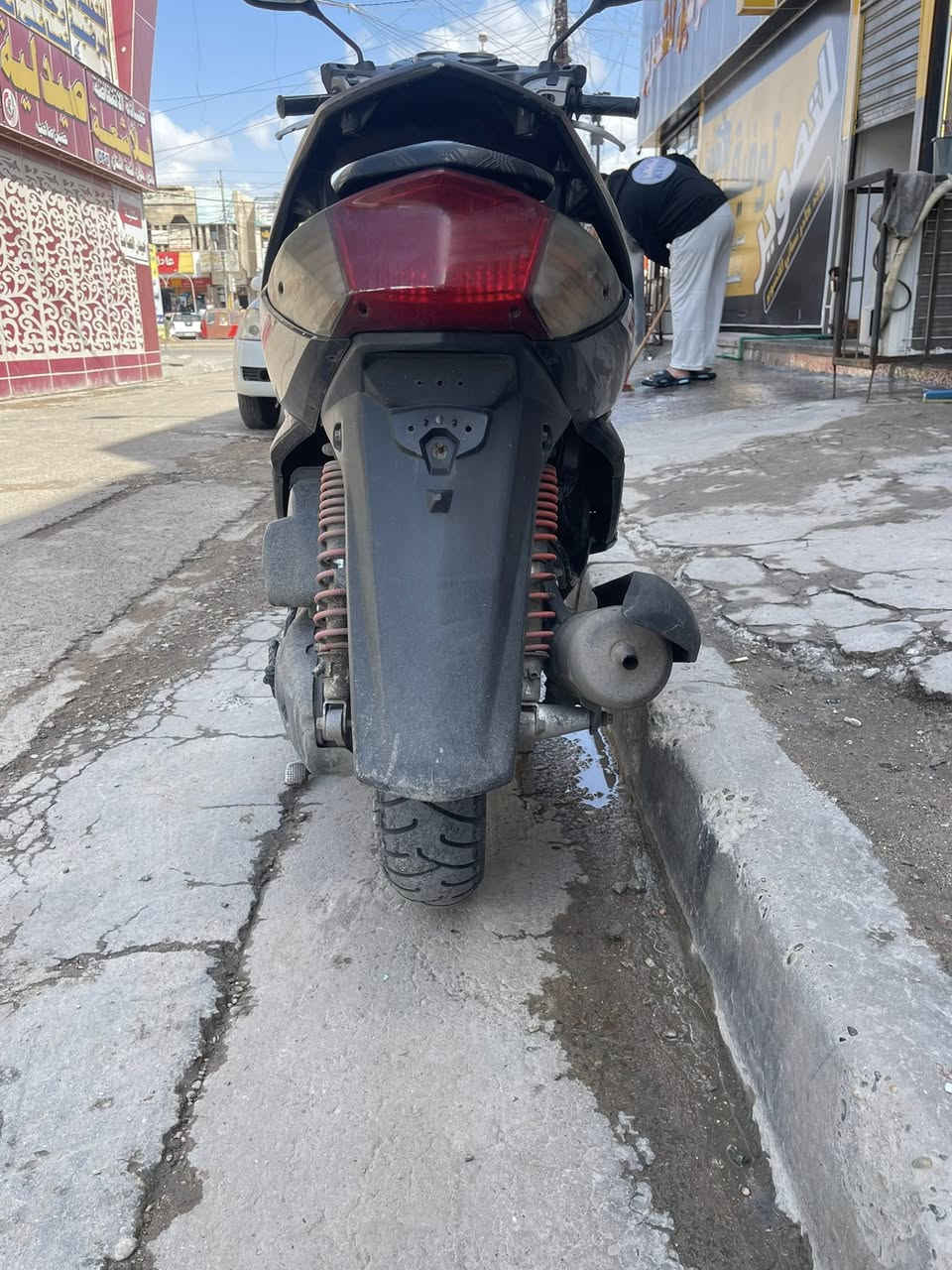 سكنس فحل للبيع السعر ٥٠٠ مكاني الدوره للتواصل *********** للشراي فقط
