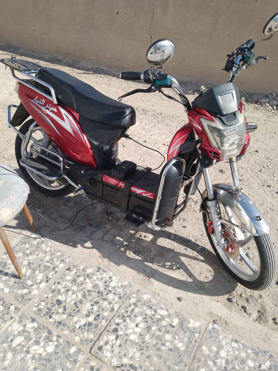 دراجه هارلي شجن موديل 2024 دراجه كامله نقصها فقط باتري واحد يهبط البقيها كلهن بحاله جيده كهربائيات كلها شغاله اشاير كلوبات سعر 250 مكان بغداد زعفرانيه  رقم ***********
