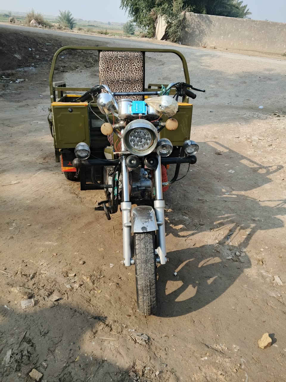 السلام عليكم ستوته البيع مديل 2017ستوته مصبوغه صبخ حراري ستوته اوراق اصولي مداور وي الوكيل  كهربيات جدد تخم تاير جديد ستوته دبلات جدد نضيفه مالت جناي رقم الهاتف ***********
السعر خاص
