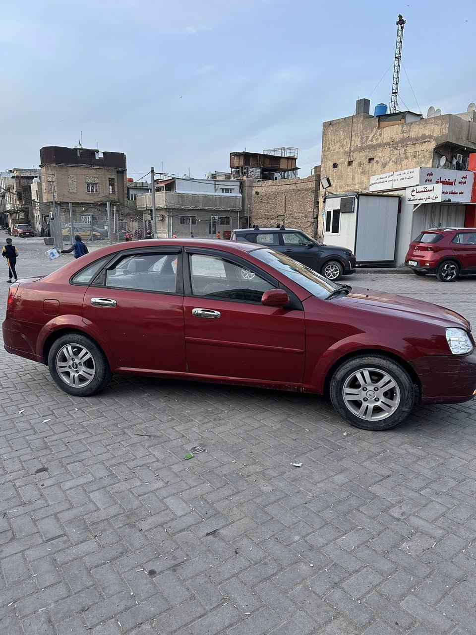 سلام عليكم اوبترا 2007 خليجي محرك 1600 اقتصادي وقوي  وكير اوتوماتيك  تبريد شغال  وتدفئة شغالة شاشه كاميره خلفيه  وبيها قطعتين باب جاملغ  ايمن مبدل أصلي مو تجاري  وبيها جراد السياره ماشيه طبيعي كير محرك خير من الله 
السعر:60  بيها مجال بسيط 
رقم :*********** 
العنوان : بغداد
