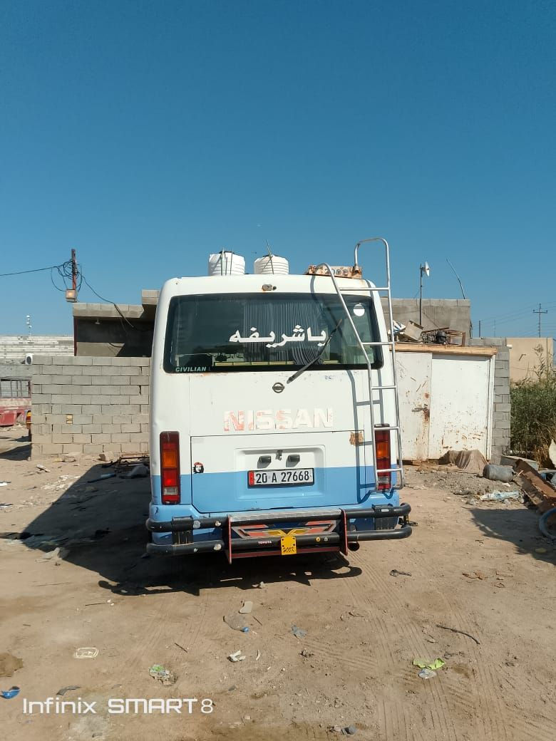 سلام عليكم كوستر نيسان مديل 2002 كير كسل تبريد حداده تخم تاير دوشمه باتري جديد شاشه  سياره ستوه معمره مكينه بطه كير عادي سنويه سنه 30يلا تنتهي ما مطلوبه الا غرامات والا هيهي والا اي شي كبلل احول بسمي سياره رقم نكليزي 28راكب تايرات جدد زوج تاير السعر 120بيه مجال رقم الهاتف ***********
