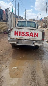 بيكم نيسان للبيع مكينه تري واي  مكلف بلنشر رقم راعيه 07839969661