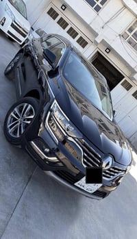 رينو کولیوس • ٢٠١٨ • ماشيه ٦١٠٠٠