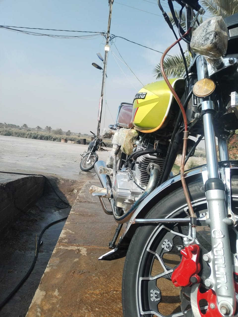 سلام عليكم  دراجة  سافان للبيع موديل 2024 كفاله عامه كهربايات كلهه شغاله  تشقيل عن بعد بصم  دشبول كتروني سعرهه 850وبيهه مجال  الشراي يتفضل خاص 

#ملاحضه لي مايعرف بيهن لا يكسر بحلال العالم


**إذا كنت صاحب هذا الإعلان وتريد حذفه لأي سبب، رجاءا أرسل رسالة إلى الدعم الفني**