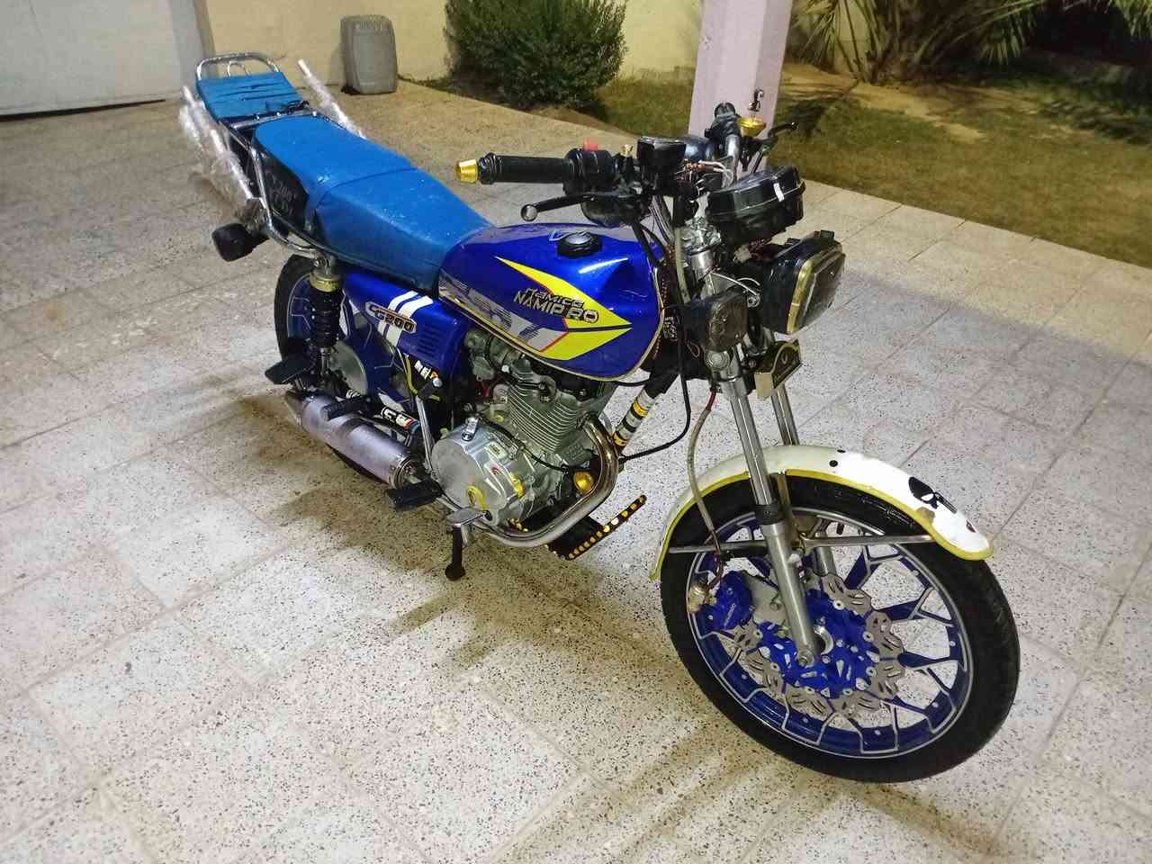 السلام عليكم دراجة نامة ابرو مديل ٢٤ دراجة جديدة مجنبزة اوراق موجودة كلهة شغالة اديالي شهربان ***********
