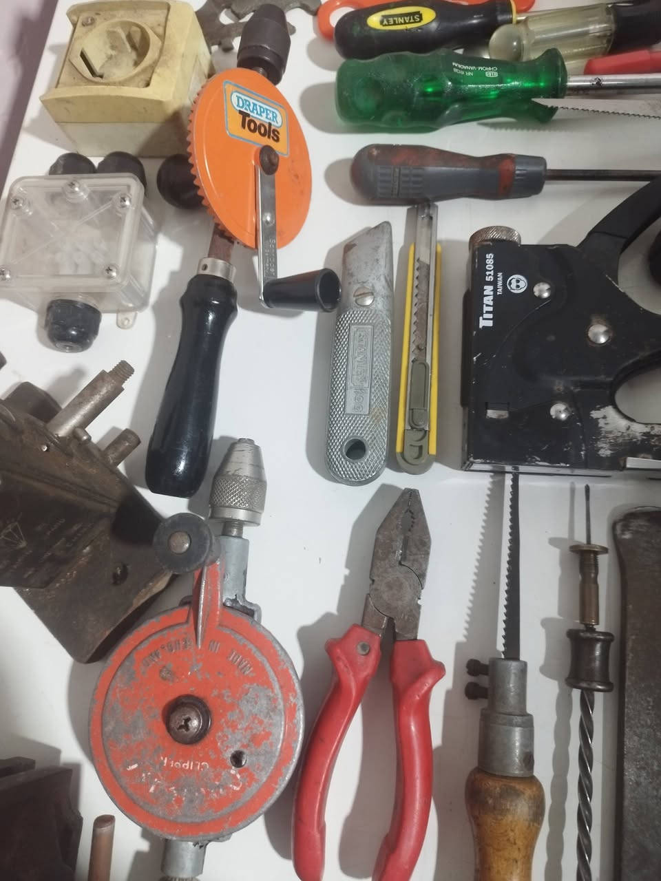 من رخصة الادمن المجموعة للبيع كله مابيه مفرد قديم واصلي متوفر توصيل


**إذا كنت صاحب هذا الإعلان وتريد حذفه لأي سبب، رجاءا أرسل رسالة إلى الدعم الفني**