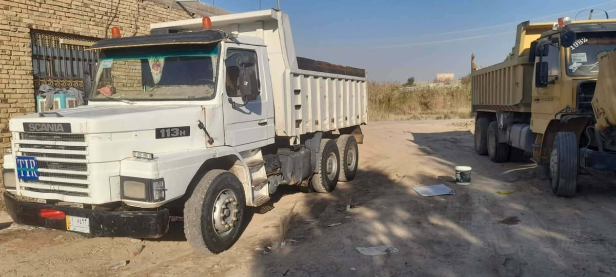 السلام عليكم سكانيا موديل٨٩للبيع  مكينه١١٢ونص كيره×٥ مجموعه سربس ١٩شاصي مكفول رقم انبار بسمي مشروع وطني الاتصال على هذه الرقم***********
