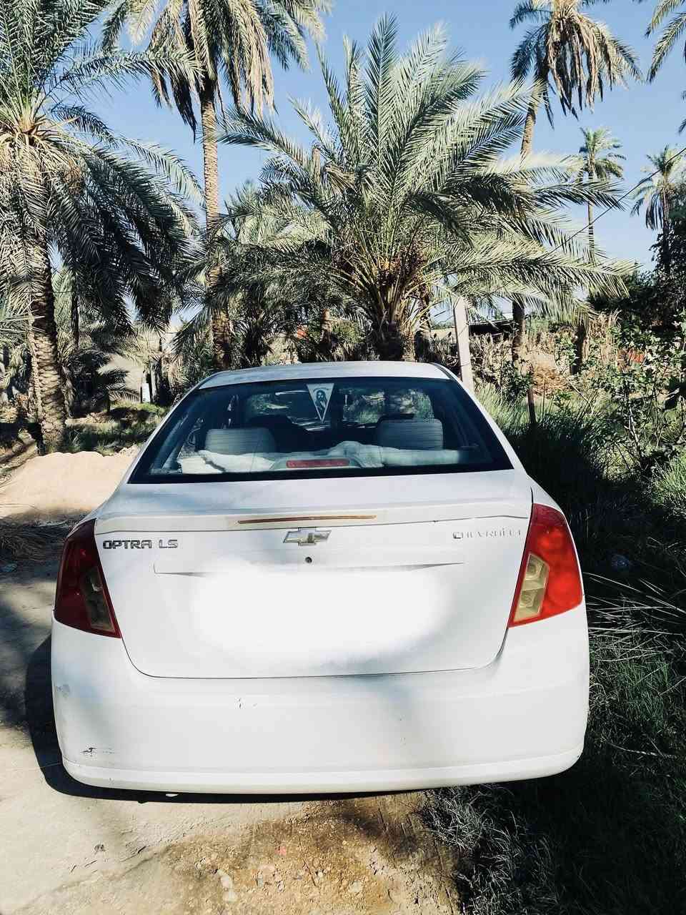 سياره للبيع أوبتره مديل 11كير ومحرك فول كلشي شغال بيها  سنويه صاقطه مكان بابل قرب العلويه شريفه بنت الحسن ***********)(السعر 80وبيها مجال)
