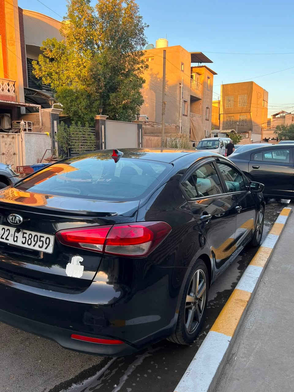 فورتي ٢٠١٨ 
مكينه ٢٠٠٠ دوش 
حادث بنيد مرجع بارد 
وجاملغ ايسر مرجع بارد 
بدون ايرباكً
السياره شادلهه منظومه غاز
كشنات مدوشمه جلد
ارضيه جلد 
ثلاث انظمه قياده 
تايرات جدد
لايتات زنون 
بلوجكترات زينون 
يعني السياره مصروف عليهه 
سياره اربيل 
تحويل وكاله ثاني يوم 
١١٥ السعر
مكان السياره شارع فلسطين 
***********
