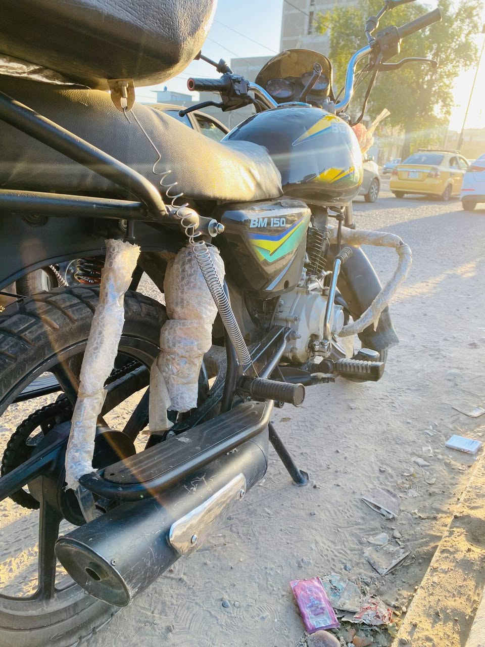 السلام عليكم. بوكسر ٢٢ للبيع أوراق أصولية بوجهك ترقم. مجفتة تجفيت شركة مابيهة أي نقص كهربائيات كلهة شغالة. مكاني بغداد الدورة.. السعر. مليون و١٥٠ وبيهة مجال ***********.الاتصال على هذا الرقم. مكلف بلنشر لحد يدخل خاص رجائا...
