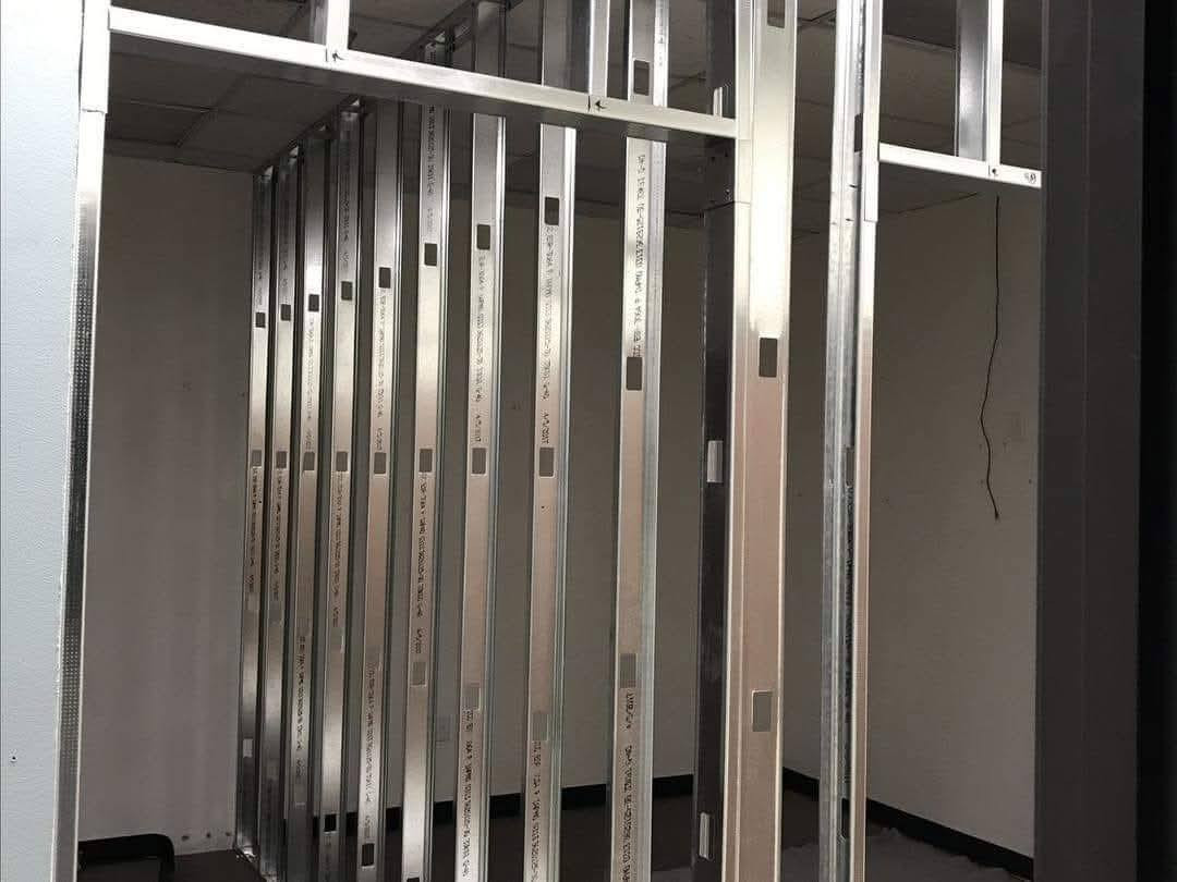 ٢٠٢٥
احدث ديكوات داخليه والخارجيه💜

♦️واجهات البلازما 
♦️السقوف الثانويه جبسن بورد
♦️قواطع للغرفة والصالات جبسن بورد  
 
♦️نعمل كافة أعمال الديكور الداخلي والخارجي للمنازل والمحلات والمكاتب 

#كناوف ، من ارقه الواح جبس كافه انواعه

بكادر متميز  محترفين في مجال الديكور 

#دلل_بيتك🏡🏠.
#تصميم #تنفيذ #تغليف #اشراف 

#متوفر_كادر عمل متخصص للعمل في جميع محافظات العراق من الشمال الى الجنوب

للطلب او الاستفسار يرجى مراسلة الصفحة ❤
حسن البياتي 
🌍نجف الاشرف 
                           ☎️***********
***********
