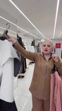 ملابس • رحمه صالح