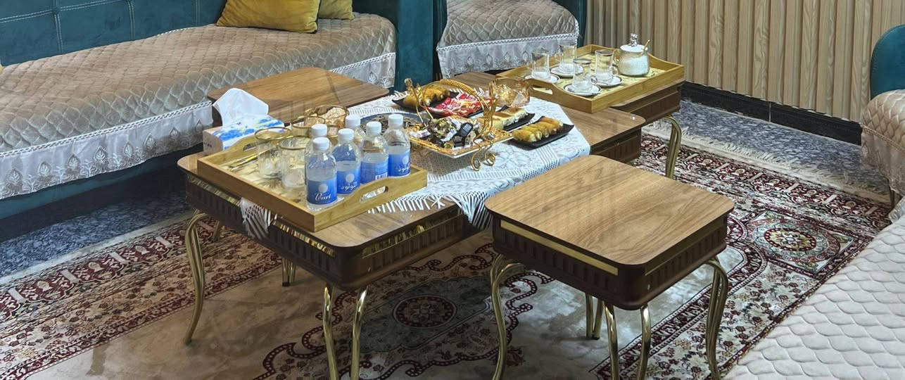 : ساحبه ب 60 
براد ب 60
مجمده 250 بيها مجال قليل 
ميز 500بي مجال 6 كراسي


**إذا كنت صاحب هذا الإعلان وتريد حذفه لأي سبب، رجاءا أرسل رسالة إلى الدعم الفني**
