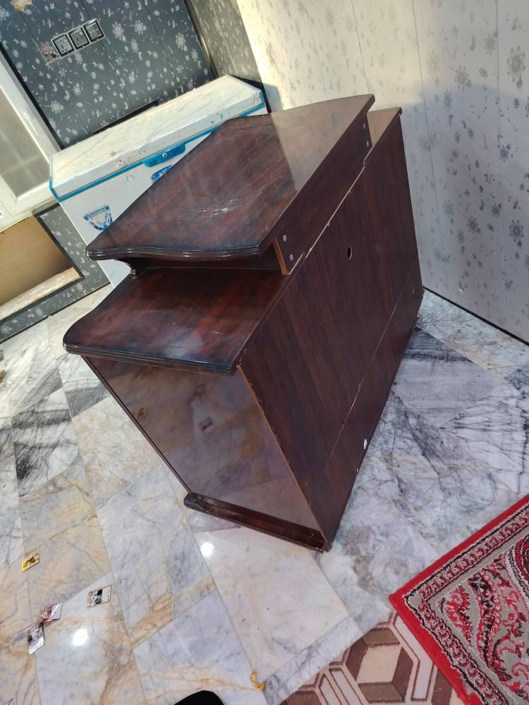 ميز نضيف للبيع يفيد للمكتب وللبلازمه وللاسواق
نضيف كلش الي يريده يتواصل خاص النجف, العراق


**إذا كنت صاحب هذا الإعلان وتريد حذفه لأي سبب، رجاءا أرسل رسالة إلى الدعم الفني**