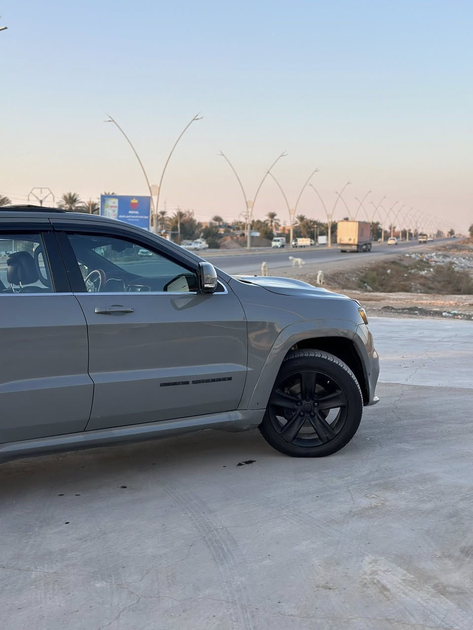 بيع او مراوس مناسبه جيب لاريدو اوفر لاند ٢٠١٦ تغير لون الاصلي فيلي
-بانوراما 
-خزن ميموري 
-كشنات كهرباء
-كشنات تدفئه تبريد
-ستيرن كهرباء + تدفئه
-مري قلاب +شفط
-صندوك كهرباء
-شفتات ستيرين
-السياره حادثها جاملغ امامي جهه الصدر والسياره مصبوغه عام تغير لون بدون كلبه او جفيه محدث كت كامل مال Srt حتى الوياله رقمها بغداد الجديد باسمي سنويه لل٣١ مكاني ديالى الخالص السعر ١٦٥ بيع او مراوس 
 ***********
***********
