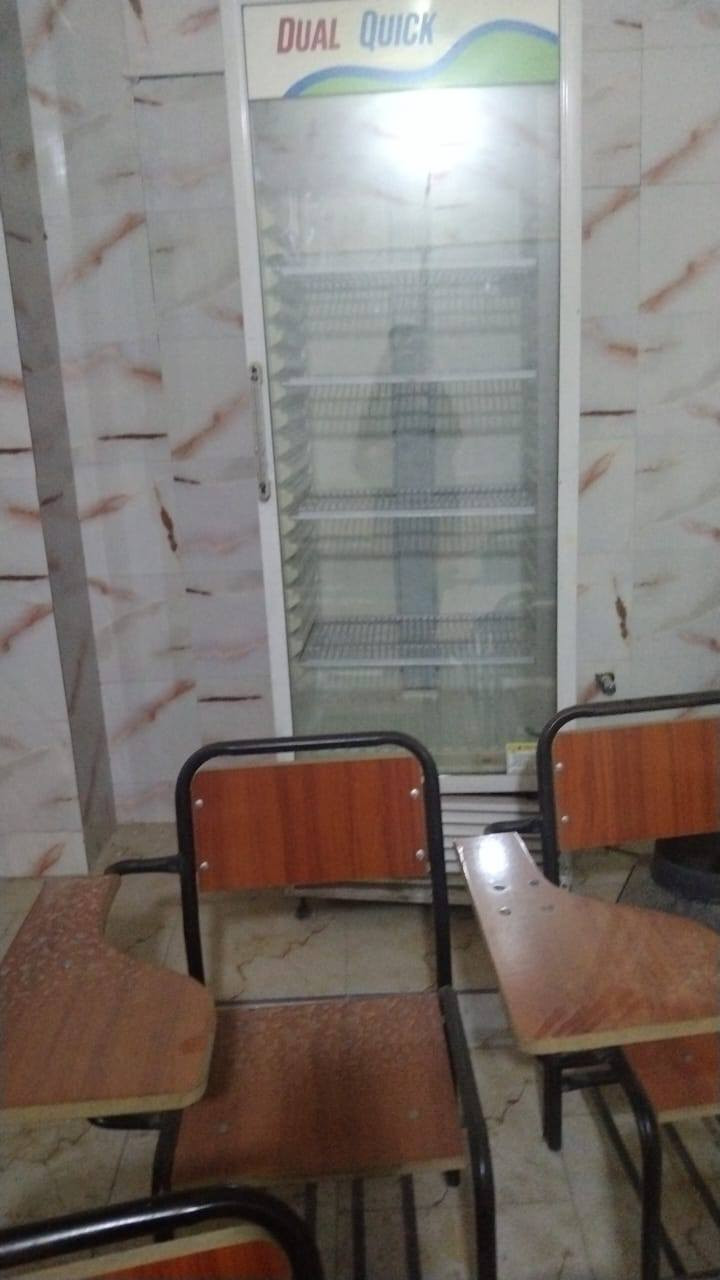 أغراض منزليه للبيع وبسعر مناسب للاستفسار الحر الصغير قرب جامعه أهل البيت مجاور روضه السنابل ***********

