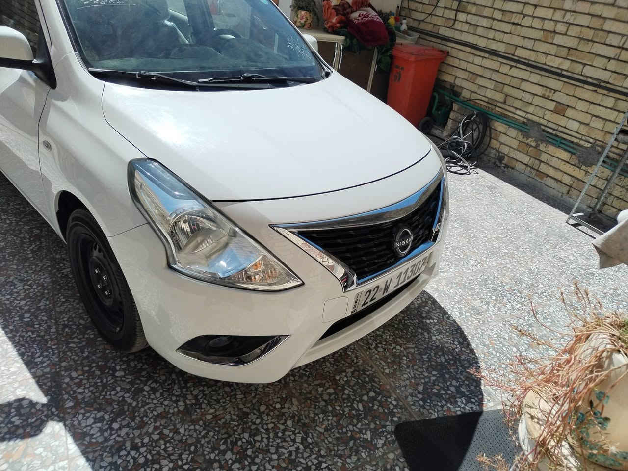 سني هندي موديل 24 ماشية 9الاف مكفولة من الصبغ والبارد عدا رصعتين صغارالسعر 123 مكانها بغداد ***********
