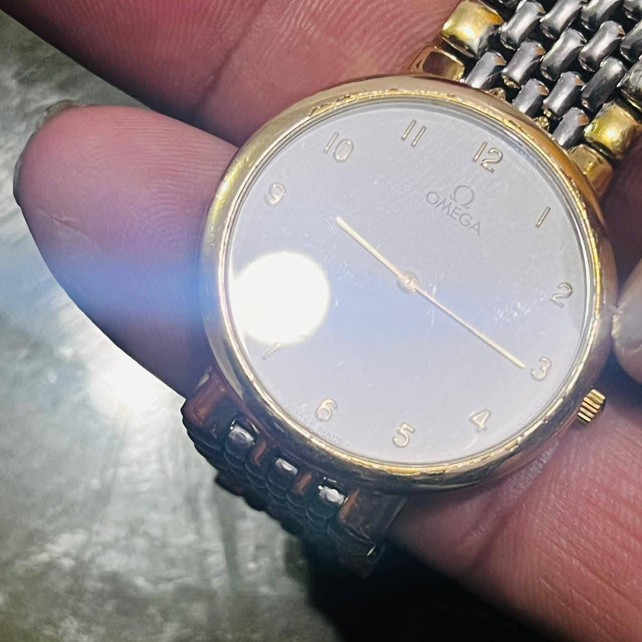 بسم الله الرحمن الرحيم ...
ساعة اوميجا ديفيل كوارتز كلاسيك ارقام ذهبية سويسري للتواصل خاص..بعد خالك..🌿


**إذا كنت صاحب هذا الإعلان وتريد حذفه لأي سبب، رجاءا أرسل رسالة إلى الدعم الفني**