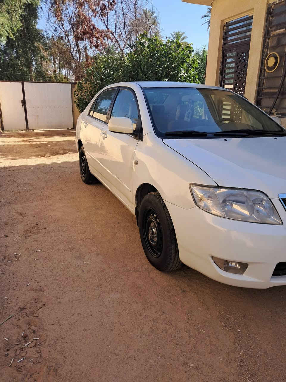سلام عليكم كورلا بيكاتشو ٢٠٠٧ خليجي مكينة ١٨٠٠ سيارة بيها ٣ قطع صبغ بدون اي ضرر داخلي سنويه لغايه ٢٠٣٠ تخم تاير مدوشمه ارضيه جلد كهربائيات كولها شغاله تبريد حداديه كامله السعر ٨٨ مكاني كربلاء الاتصال عل الرقم ***********
