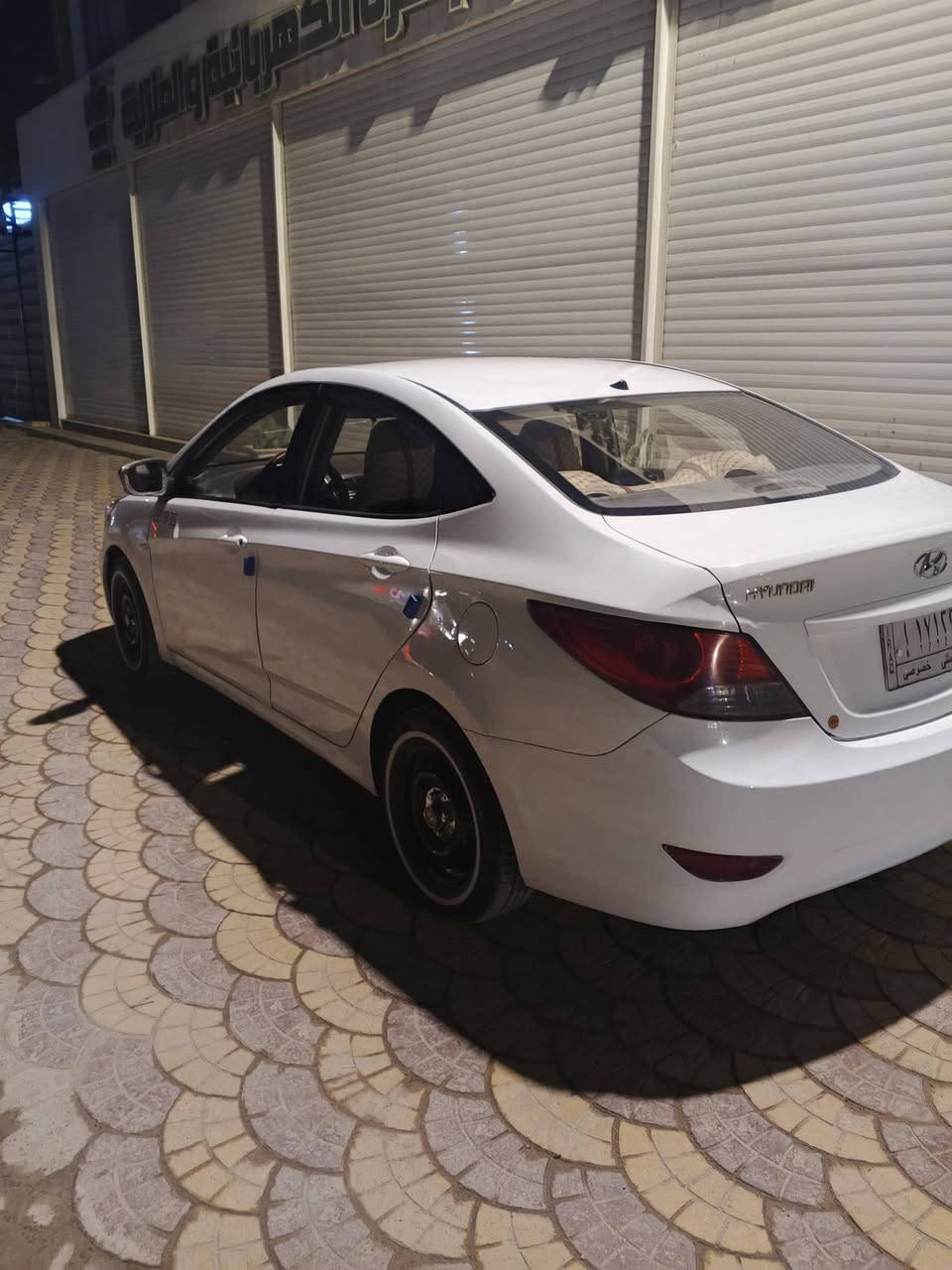 اكسنت ٢٠١٢ خليجي رقم مثنى مشروع وطني سنويه غير نافذه 
محرك ١٦٠٠ بيها رشات صبغ بدون ضربه قويه 
محرك وكير مكفولات حداديه جديده تخم تاير جديد تبريد ثلج السعر ٨٥$ مكانه كوفه ***********
