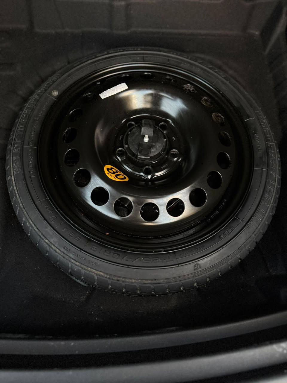 سلام عليكم..تريل بليزر موديل 22 عداد مسافة 13 كربلاء بسمي مكاني كربلاء السعر ١٣٨ وبيه مجال... حادث بسيط باب وجاملغ موضح بالصور للا تصال ***********...
