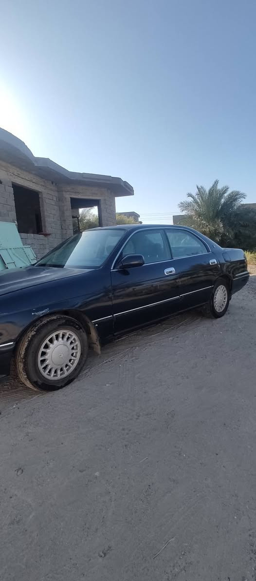 السلام عليكم
سيارة بطه للبيع موديل 94 
اللون نيلي 
محرك 2500 
تبريد شغال 
صبغ حزام 
السعر 55 وبيها مجال 
***********
