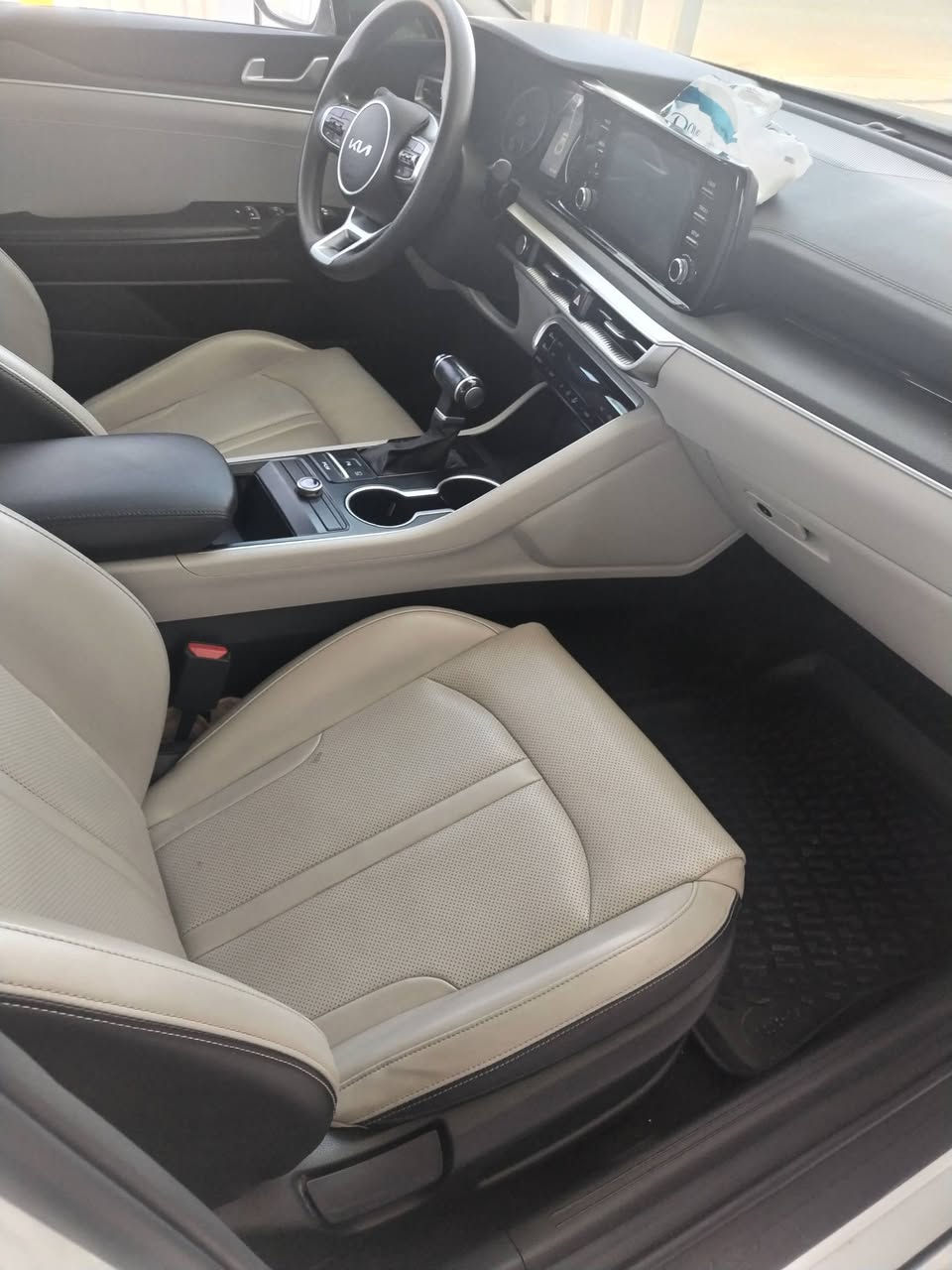 سلام عليكم رمضان كريم K5 خليجي فول مواصفات بدون بنوراما بصمه كشن كهرباء تشغيل عن بعد جلد حساسات أمامي خلفي كامره ترحيب مكفوله بدون صبغ بدون فتح ماشيه 43الف أربيل أرقام وسنويه وهزه جديده أتريد وكاله أتريد تحويل حاظر مكانه واسط نعمانيه ومصوره فديو مكفوله فقط شخط مال بسمار باب الصدر صغير ومبين بلفديو السعر 195 بيه مجال *********** او ***********
