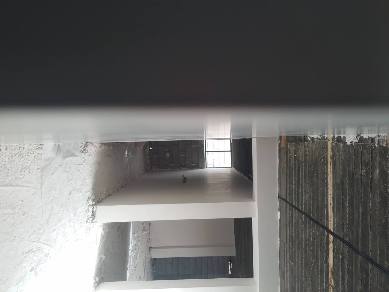 السلام عليكم ورحمة الله وبركاته يوجد كادر لبخ جص وسمنت من الموصل شغل راقي جدآ ويوجد كادر تأسيس ماء ومجاري الي يحتاج يتصل *********** او ***********ابو بهاء
