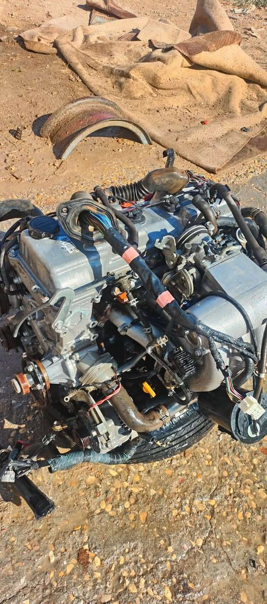 محرك جمره 2700 كامل تفرعات شرط مكفول محرك  جديد  لبيع الاستفسار ***********
