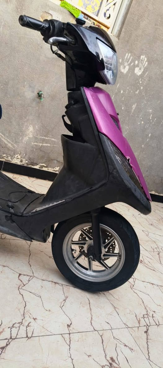 ماكس عدله مفتوحه مكينه ناعمه 
كفر مثل ماتشوف بعينك 
من الشغل للبيت الدراجه مامتعوبه 
تواصل عله رقم  ***********  او خاص مفتوح سعر خاص
