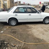 موديل ١٩٨٨ • مكينة ٣٠٠٠ • دخان عند التشغيل